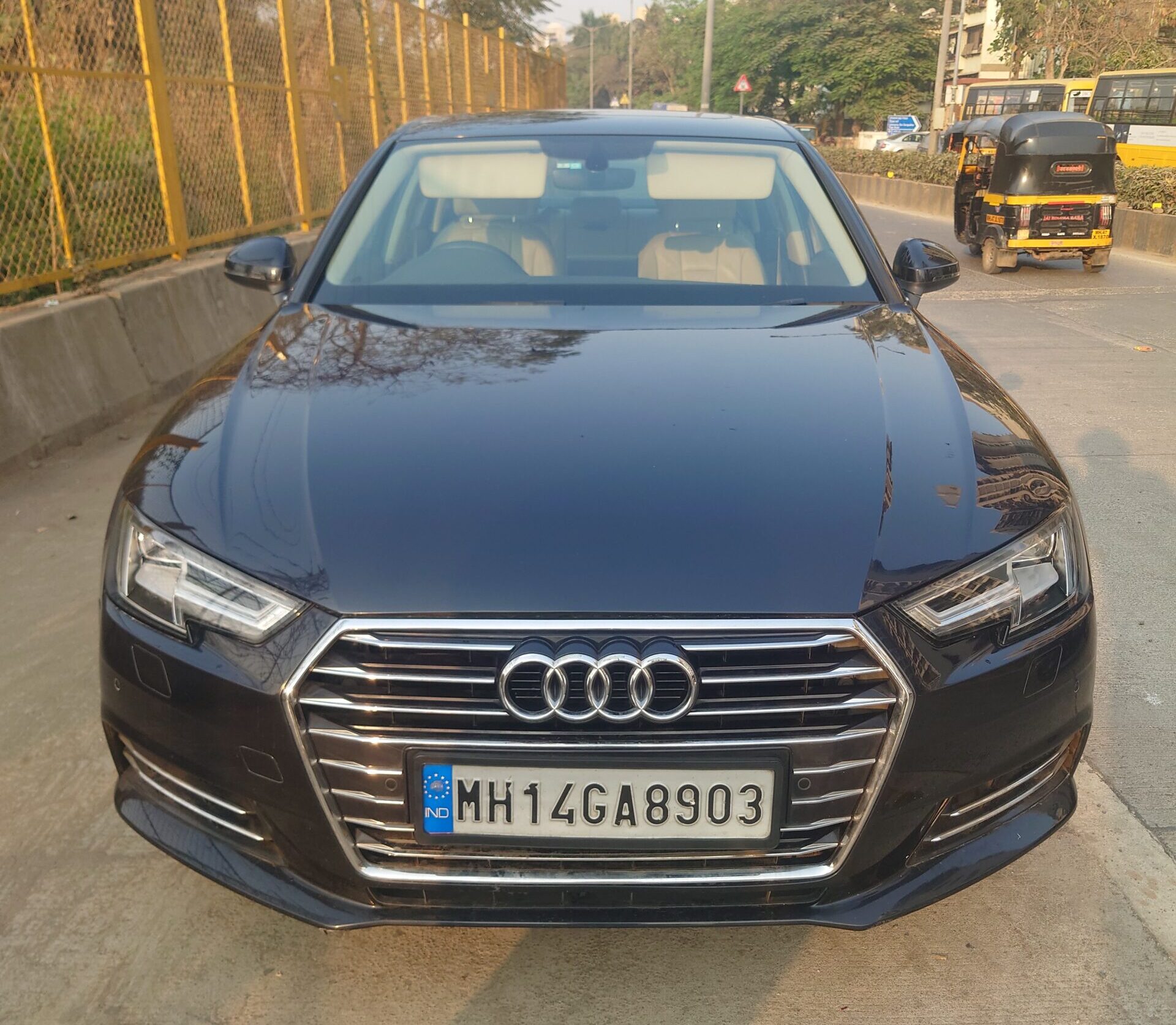 A family on a road trip with a fleet. self drive cars